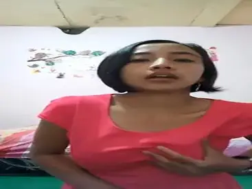 Bokep Indo Cam Cewek Baju Pink Rambut Pendek Sange Viral