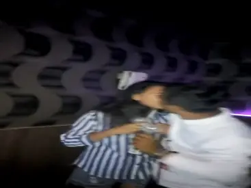 LC Jilbab Dicium Om Di Karaoke